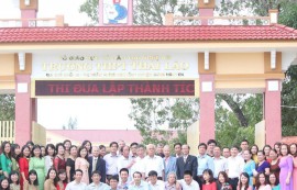 Thế hệ giáo viên Trường THPT Thái Lão
